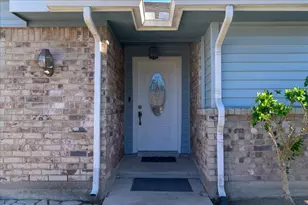 14315 Royal Hill Dr, Houston, TX 77083 - Photo 3