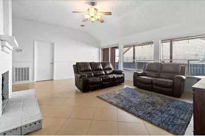14315 Royal Hill Drive, Houston, TX 77083 - Photo 11