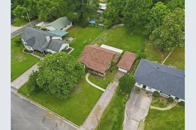 305 Kelley Boulevard, Woodville, TX 75979 - Photo 31