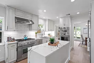 736 Voss Rd, Houston, TX 77024 - Photo 19