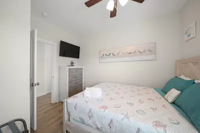 25011 San Simeon Court, Galveston, TX 77554 - Photo 33