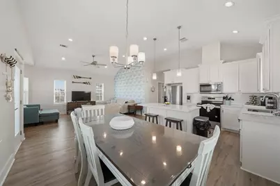 25011 San Simeon Court, Galveston, TX 77554 - Photo 21