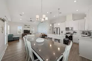 25011 San Simeon Ct, Galveston, TX 77554 - Photo 21