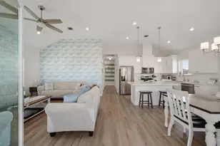 25011 San Simeon Ct, Galveston, TX 77554 - Photo 19