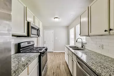 8759 Josie Street, Houston, TX 77029 - Photo 9