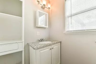 8759 Josie Street, Houston, TX 77029 - Photo 17