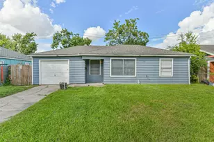 8759 Josie St, Houston, TX 77029 - Photo 1