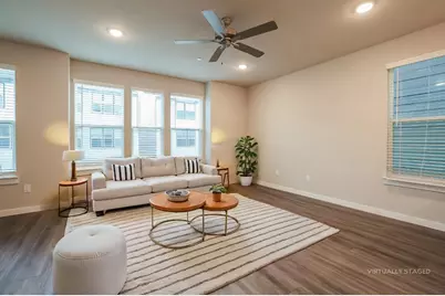 18519 Centro Row, Shenandoah, TX 77385 - Photo 3