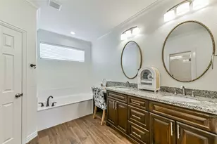429 Jeanie Lynne Circle, Tiki Island, TX 77554 - Photo 31