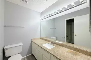 9461 Pagewood Ln, Houston, TX 77063 - Photo 25
