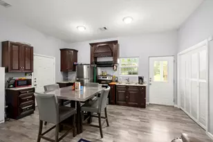 10871 Coaster Ln, Conroe, TX 77306 - Photo 5