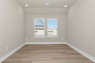 2002 Bluff Oak Ct, Conroe, TX 77304 - Photo 13