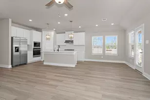 2002 Bluff Oak Ct, Conroe, TX 77304 - Photo 17