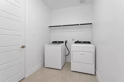 2002 Bluff Oak Court, Conroe, TX 77304 - Photo 9