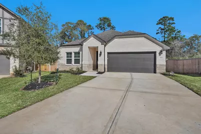 2002 Bluff Oak Court, Conroe, TX 77304 - Photo 1