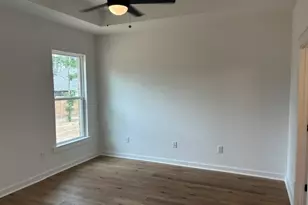 11219 Moccasin Dr, Montgomery, TX 77316 - Photo 9