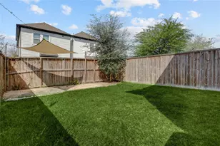 2413 Chapman St, Houston, TX 77009 - Photo 17