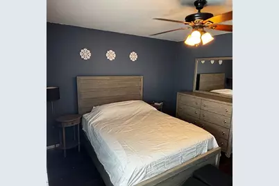 1831 Sherwood Forest Street #28, Houston, TX 77043 - Photo 11