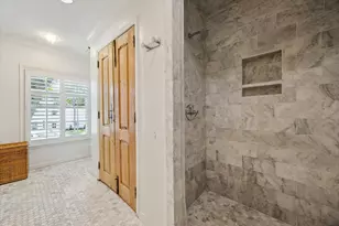 2510 Locke Ln, Houston, TX 77019 - Photo 21