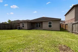 8735 Hazel Rose Sky Dr, Humble, TX 77338 - Photo 5