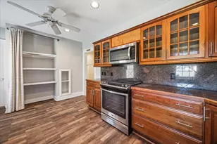 2410 Huldy St, Houston, TX 77019 - Photo 13