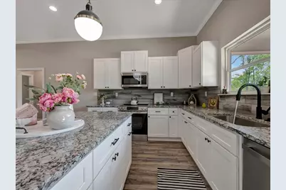 303 Schoolcraft Road, Lufkin, TX 75901 - Photo 9