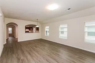 5451 Latta Plantation Dr, Katy, TX 77449 - Photo 5