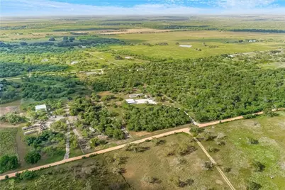 1455 Rainbow Road, Cuero, TX 77954 - Photo 29