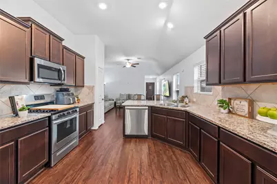 10127 Lilac Croft Lane, Richmond, TX 77406 - Photo 13