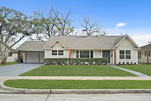 3011 Freshmeadows Dr, Houston, TX 77063 - Photo 1