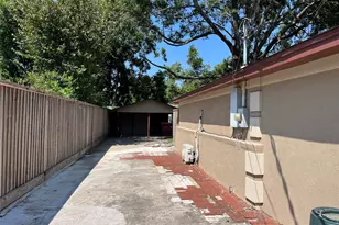 2315 Langley Rd, Houston, TX 77093 - Photo 23