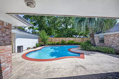 10118 Briar Forest Drive, Houston, TX 77042 - Photo 43