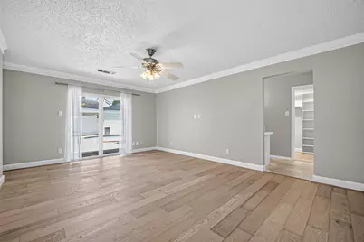 10118 Briar Forest Drive, Houston, TX 77042 - Photo 35