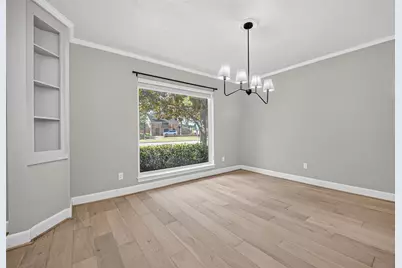 10118 Briar Forest Drive, Houston, TX 77042 - Photo 9