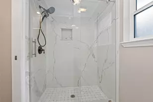 10118 Briar Forest Dr, Houston, TX 77042 - Photo 29