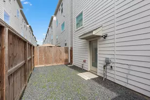 8311 Brecha Ln, Houston, TX 77055 - Photo 19