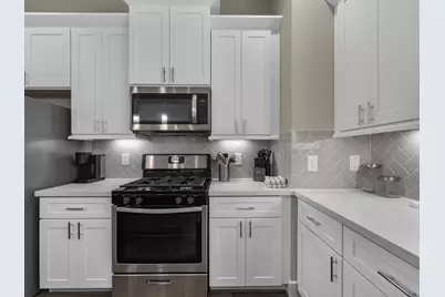 8311 Brecha Lane, Houston, TX 77055 - Photo 5