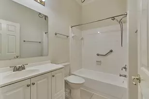 118 Robindale Cir, The Woodlands, TX 77384 - Photo 19