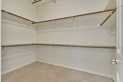 118 Robindale Circle, The Woodlands, TX 77384 - Photo 17