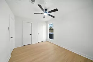 2122 Barronett Bend, Sugar Land, TX 77478 - Photo 31