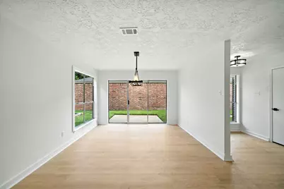 2122 Barronett Bend, Sugar Land, TX 77478 - Photo 15