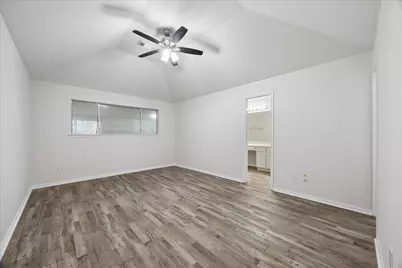 3210 Fox Run Drive, Alvin, TX 77511 - Photo 13