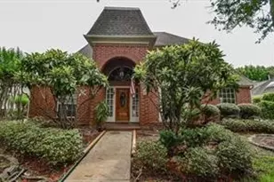 3319 Water Locust Dr, Sugar Land, TX 77479 - Photo 1