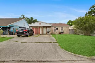 3107 Earl St, Pasadena, TX 77503 - Photo 3