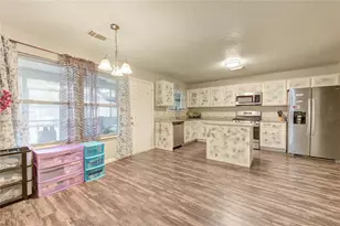 7302 Greenwood Point Dr, Cypress, TX 77433 - Photo 9