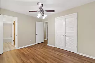 2404 Taylor Ln, Pearland, TX 77581 - Photo 19