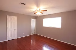 11722 Sandstone St, Houston, TX 77072 - Photo 9