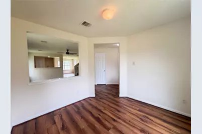 2627 Skyview Trace Court, Houston, TX 77047 - Photo 3