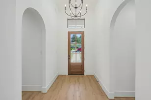 5442 Edgewater Ct, Willis, TX 77318 - Photo 5