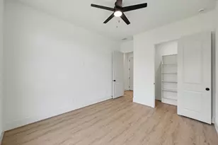 5442 Edgewater Ct, Willis, TX 77318 - Photo 37